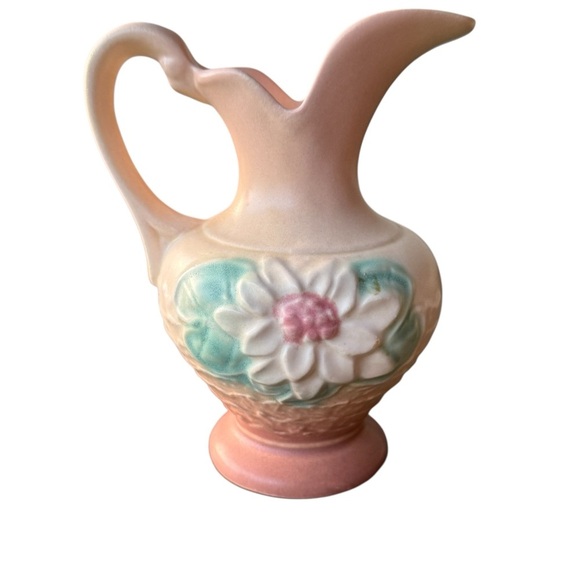 Vintage Hull Pottery  WATER LILY  Ewer 5.5” - Picture 2 of 3